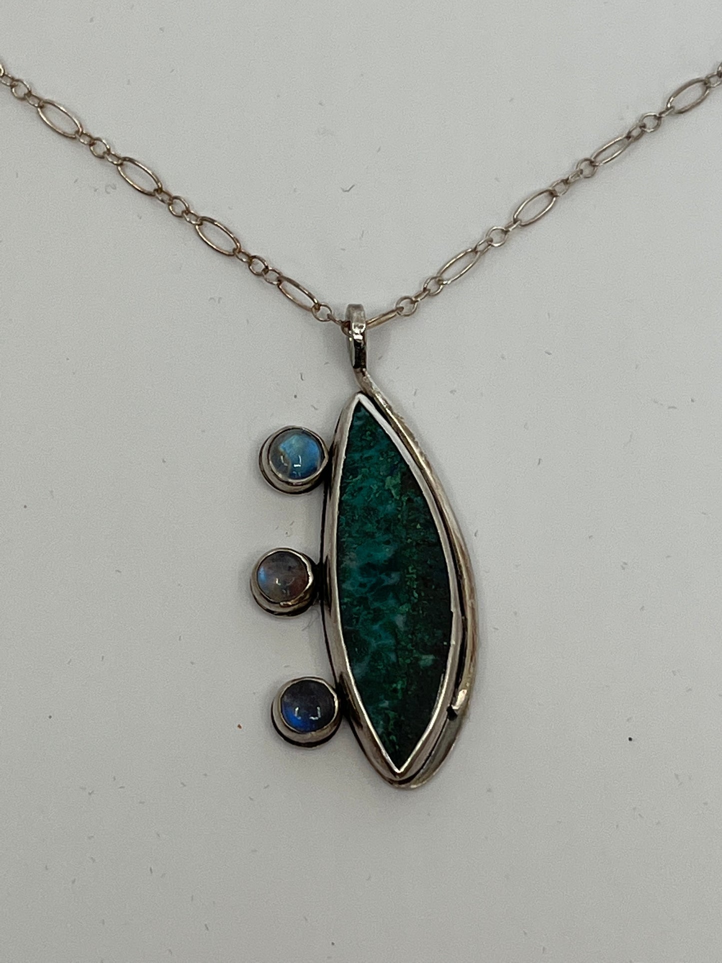 Peaceful Pod Necklace